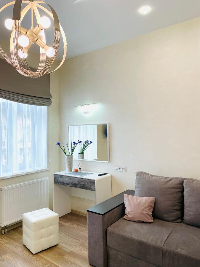 Apartment Жд Вокзал, Центр ลวีฟ ภายนอก รูปภาพ